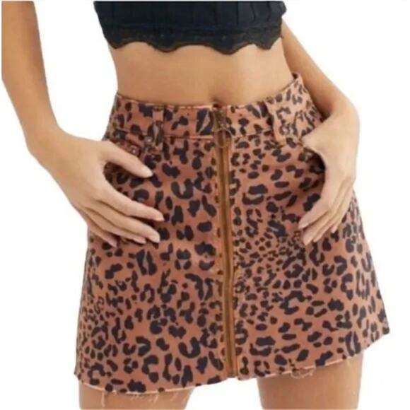Free People Leopard Denim Mini Skirt Size 24 Brown Animal Print Coquette Mobwife - Picture 3 of 7